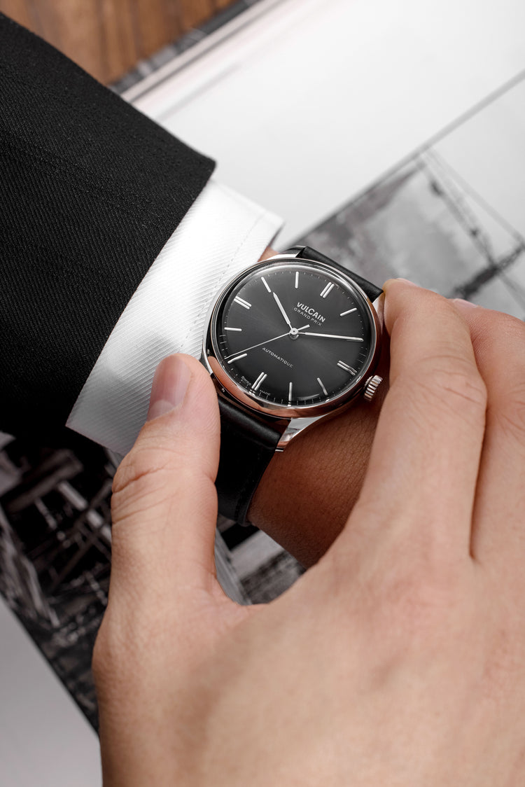 Grand Prix - Black